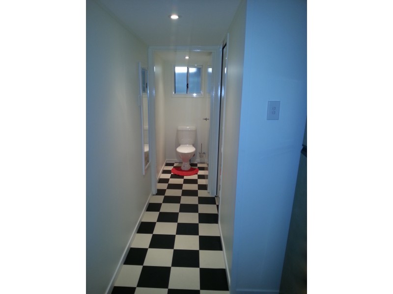 34 William Parade, Fairfield QLD 4103