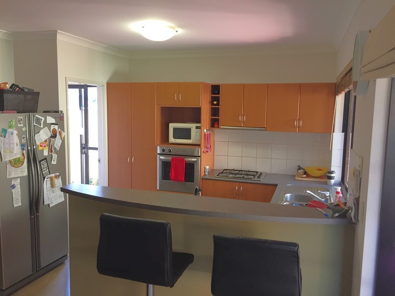 11B Leeder Street, Glendalough WA 6016