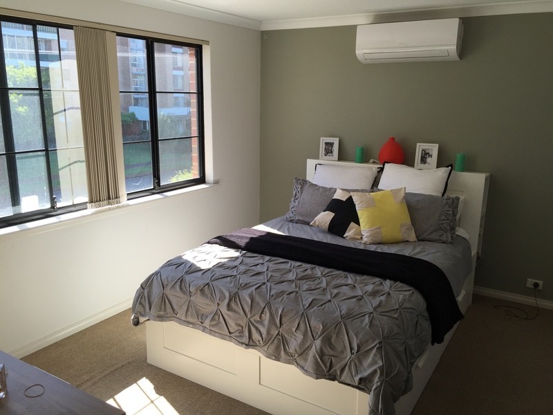 11B Leeder Street, Glendalough WA 6016