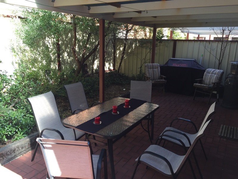 11B Leeder Street, Glendalough WA 6016