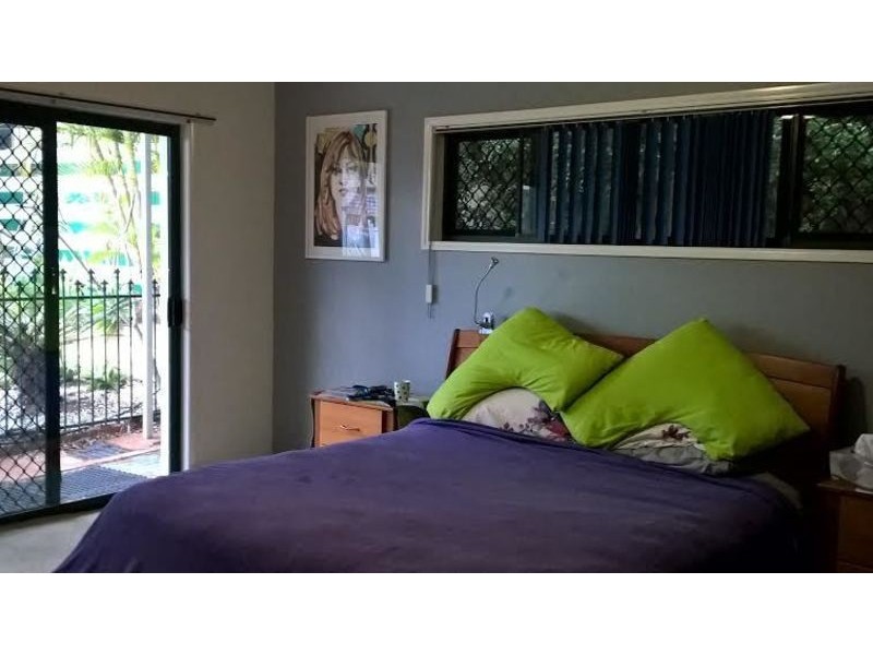 13 Lauren Court, Birkdale QLD 4159