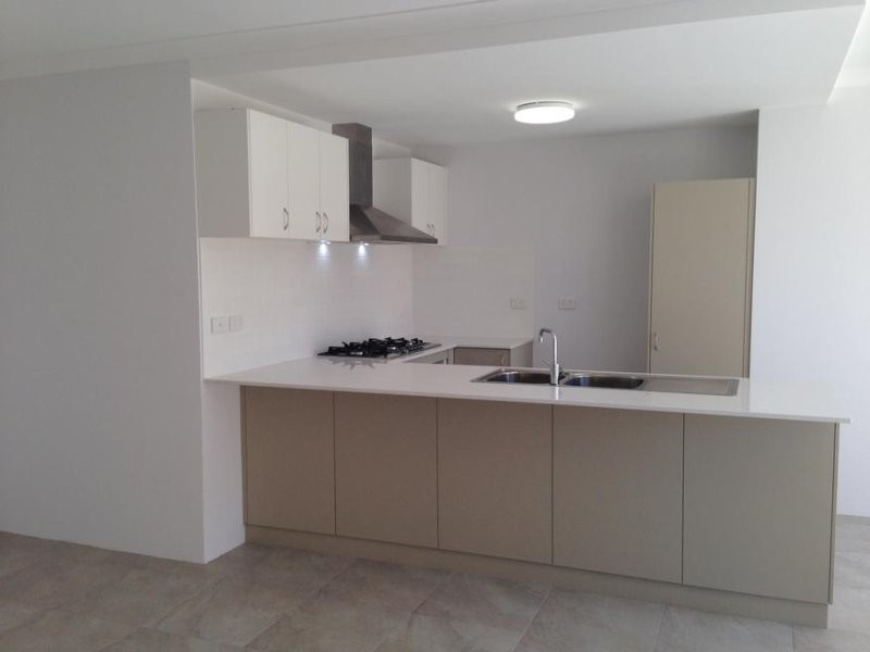 2/52 Barker Strret, Belmont WA 6104