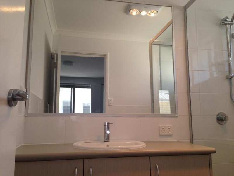 2/52 Barker Strret, Belmont WA 6104