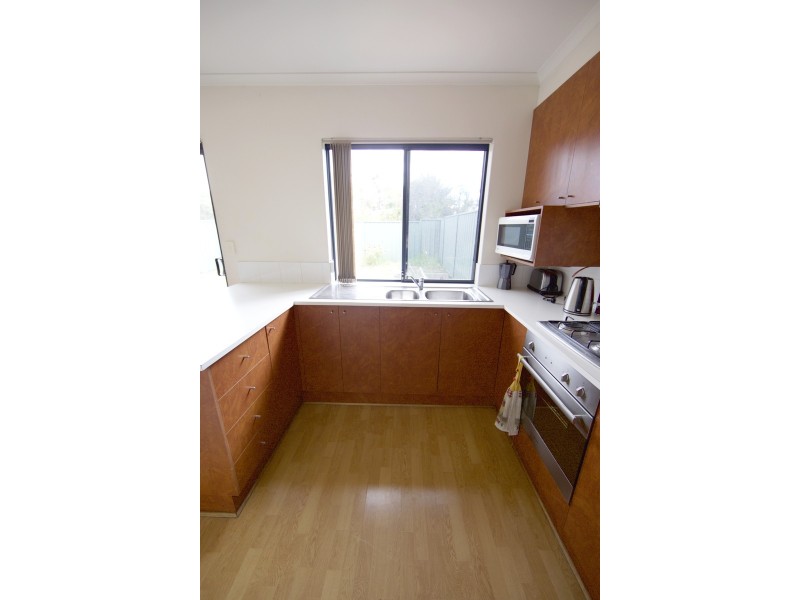 10/53 Woodloes Street, Cannington WA 6107