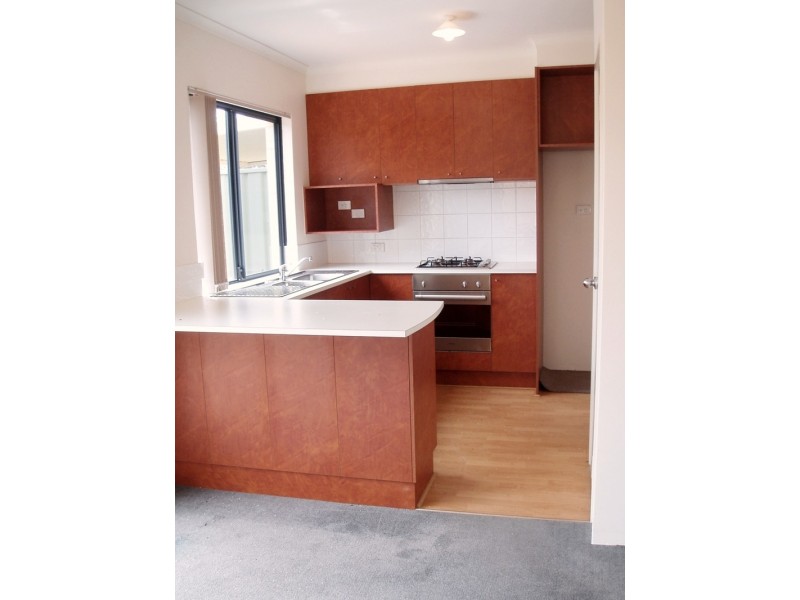 10/53 Woodloes Street, Cannington WA 6107