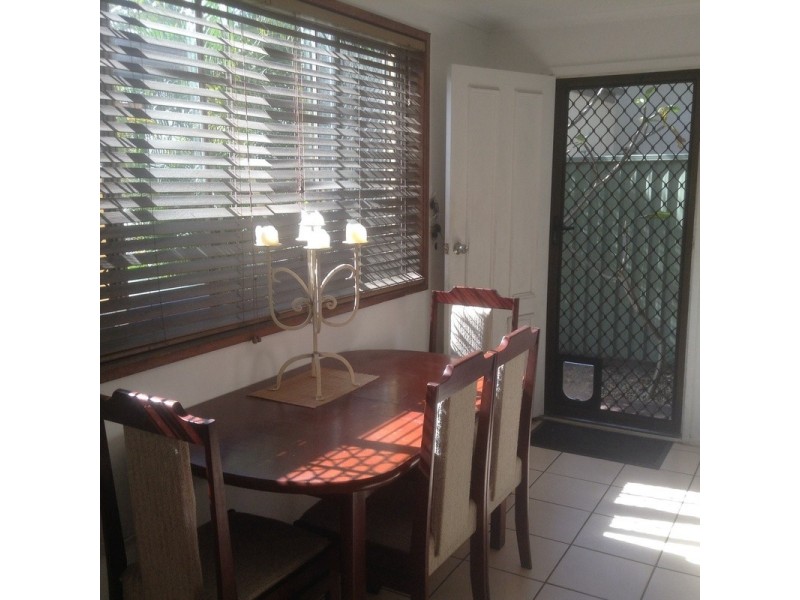 1/32 Nundah Avenue, Miami QLD 4220