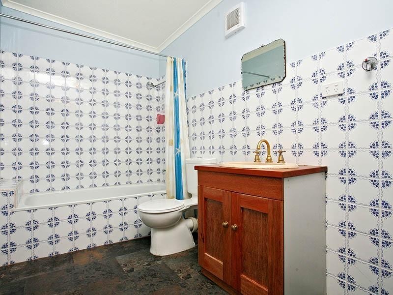 88A Strathmerton St, Reservoir VIC 3073