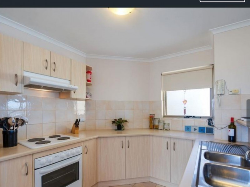 8/31 Formby Cresent, Port Adelaide SA 5015