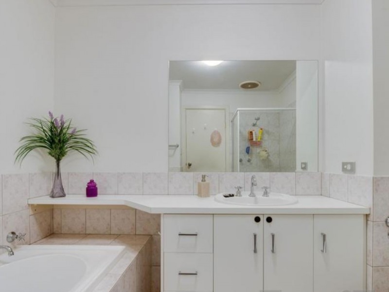 8/31 Formby Cresent, Port Adelaide SA 5015