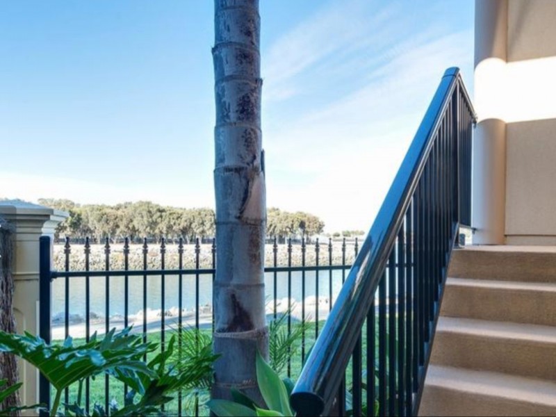 8/31 Formby Cresent, Port Adelaide SA 5015
