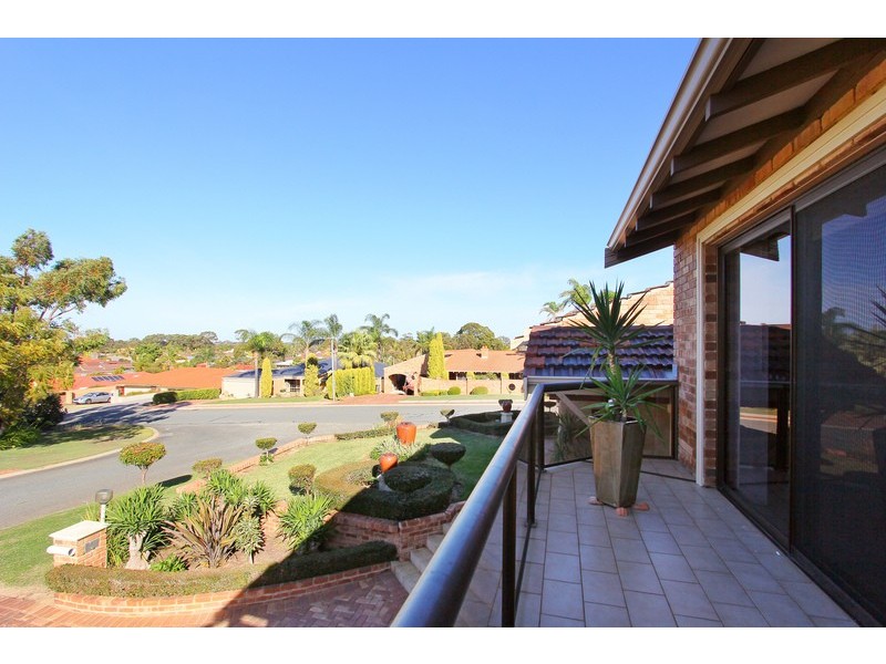 1 Baloo Grove, Kingsley WA 6026