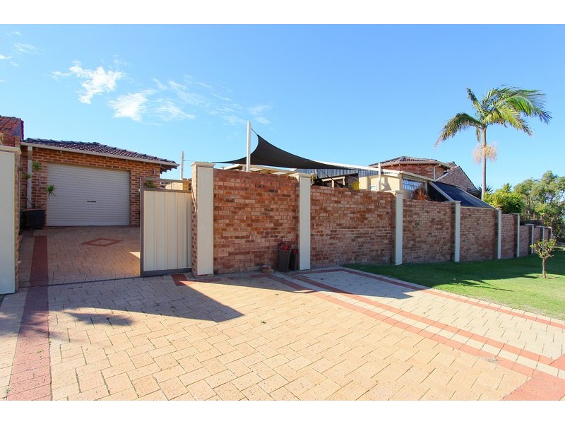 1 Baloo Grove, Kingsley WA 6026