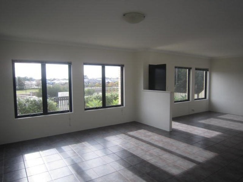 110 Ocean Keys Bvd, Clarkson WA 6030
