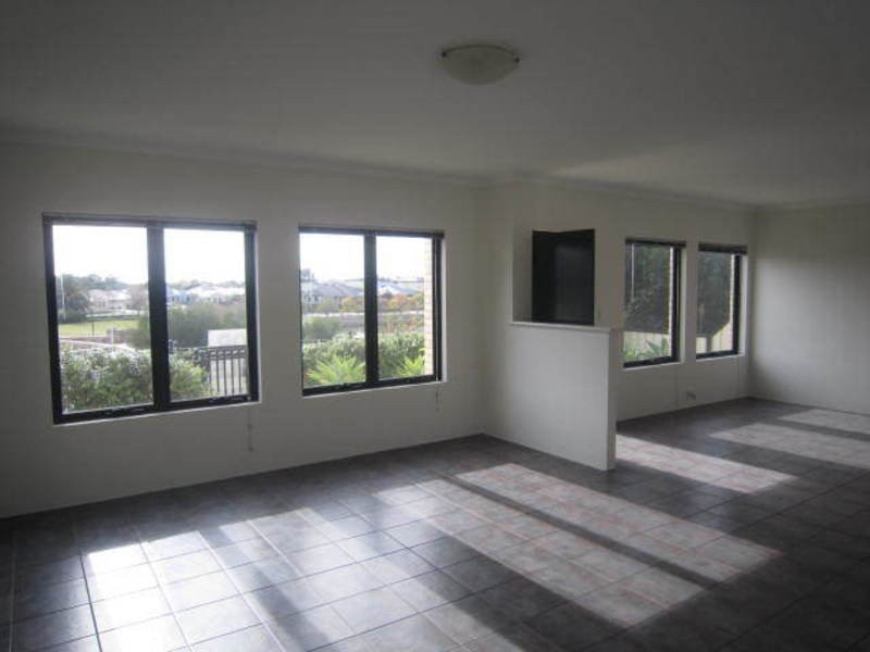 110 Ocean Keys Bvd, Clarkson WA 6030