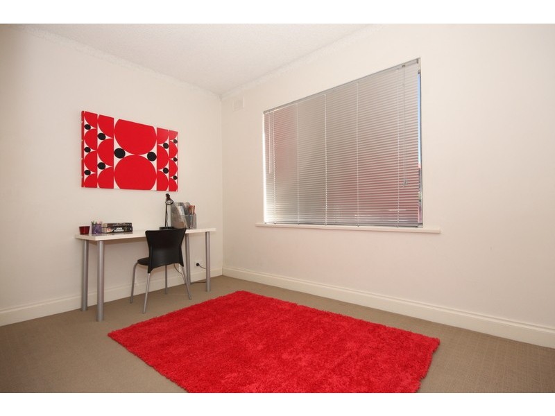7/11 Park Street, Glandore SA 5037