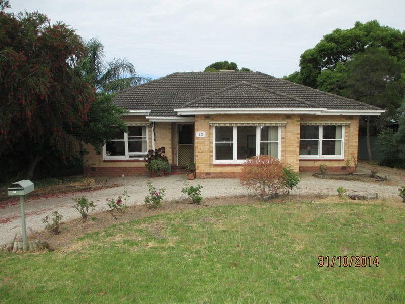 10  Leeds Avenue, Hope Valley SA 5090