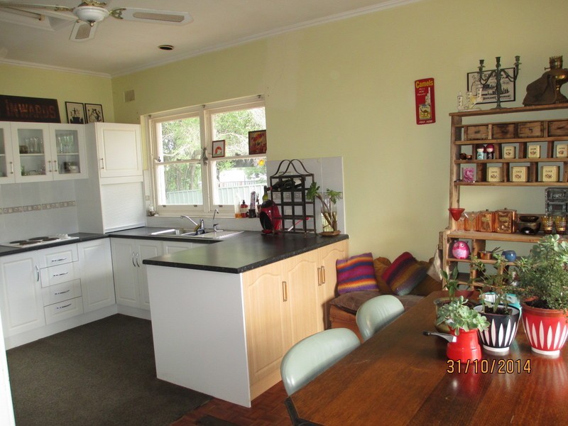 10  Leeds Avenue, Hope Valley SA 5090