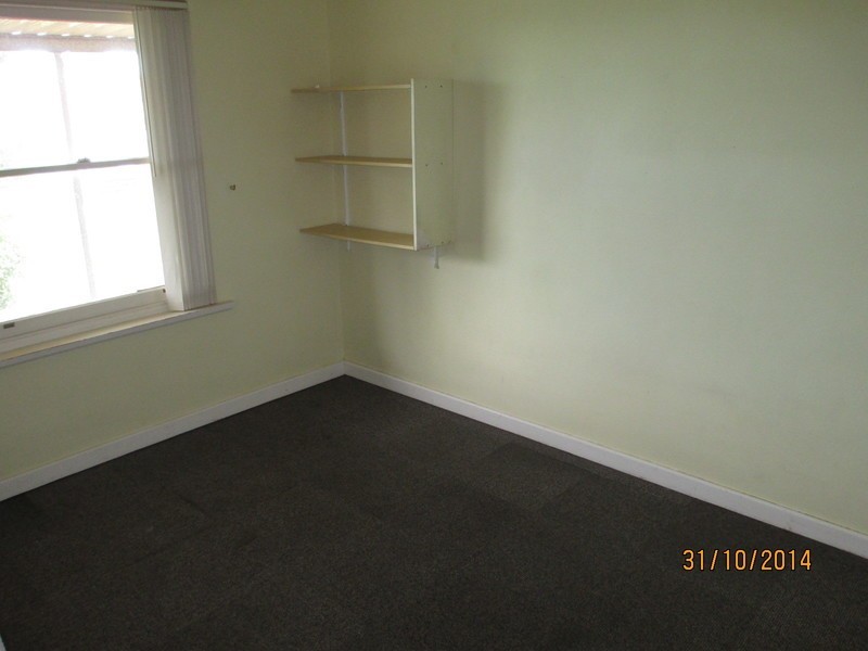 10  Leeds Avenue, Hope Valley SA 5090