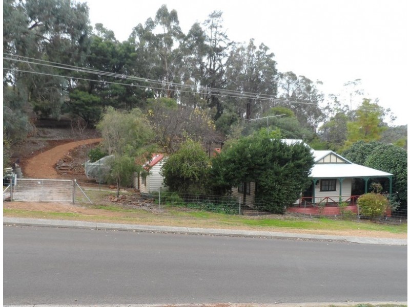 12 Loftie St, Bridgetown WA 6255