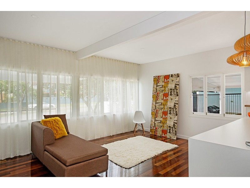 16 Stuart St, North Ward QLD 4810