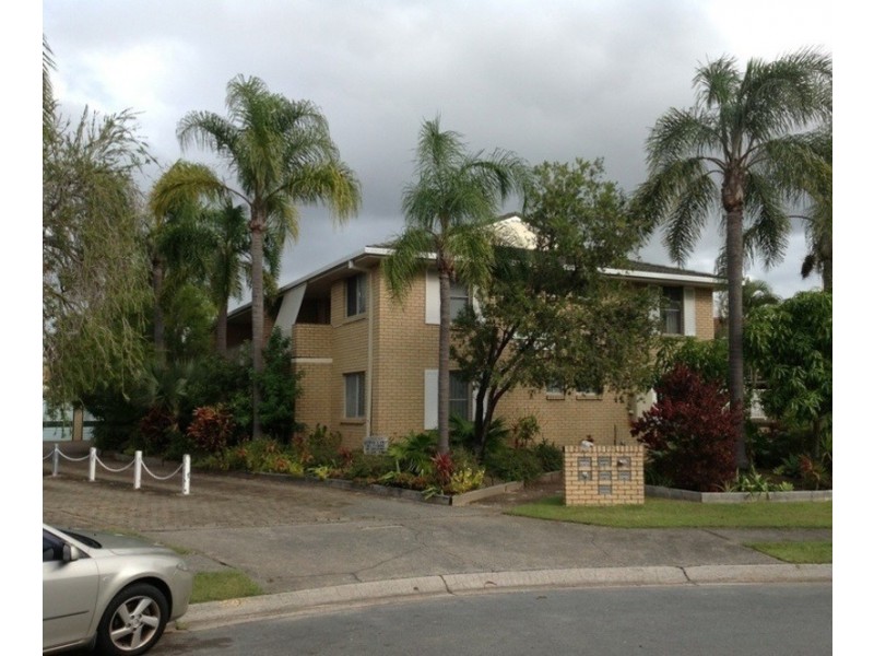 5/5 Angie Court, Mermaid Waters QLD 4218