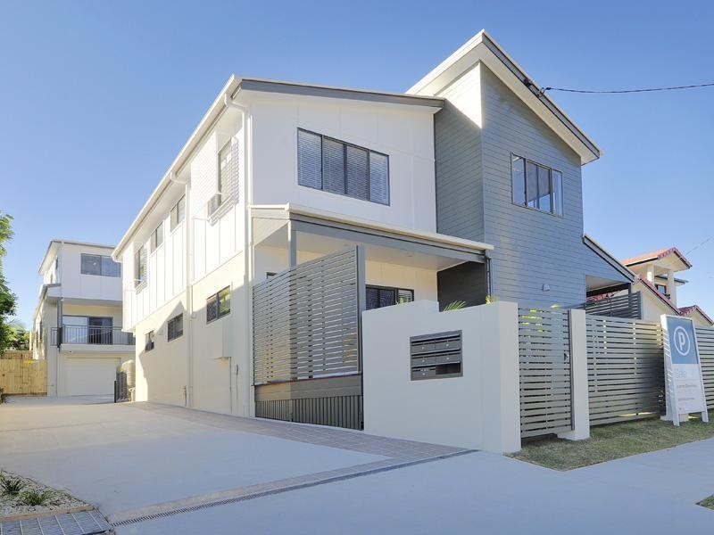 2/6 Napier Street, Carina Heights QLD 4152