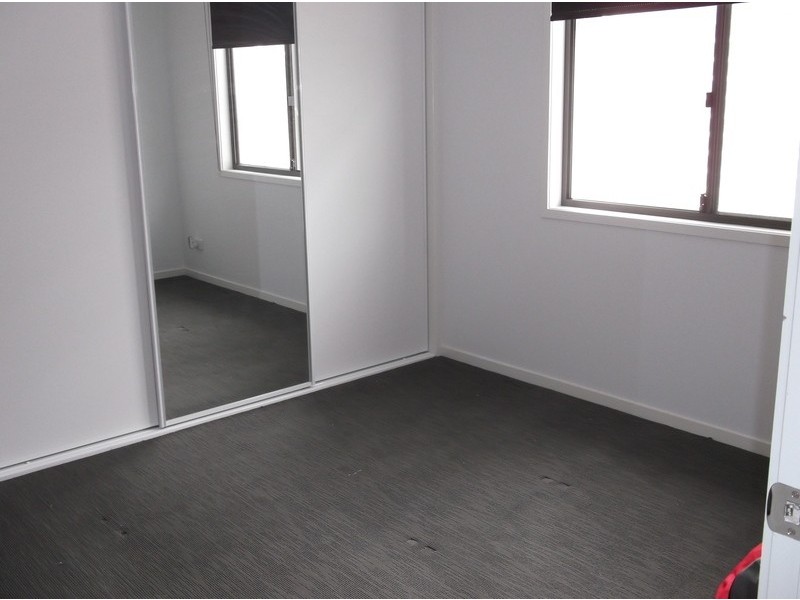 2/6 Napier Street, Carina Heights QLD 4152