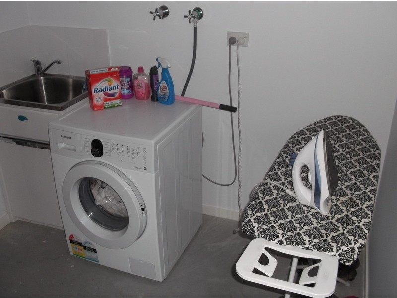 2/6 Napier Street, Carina Heights QLD 4152