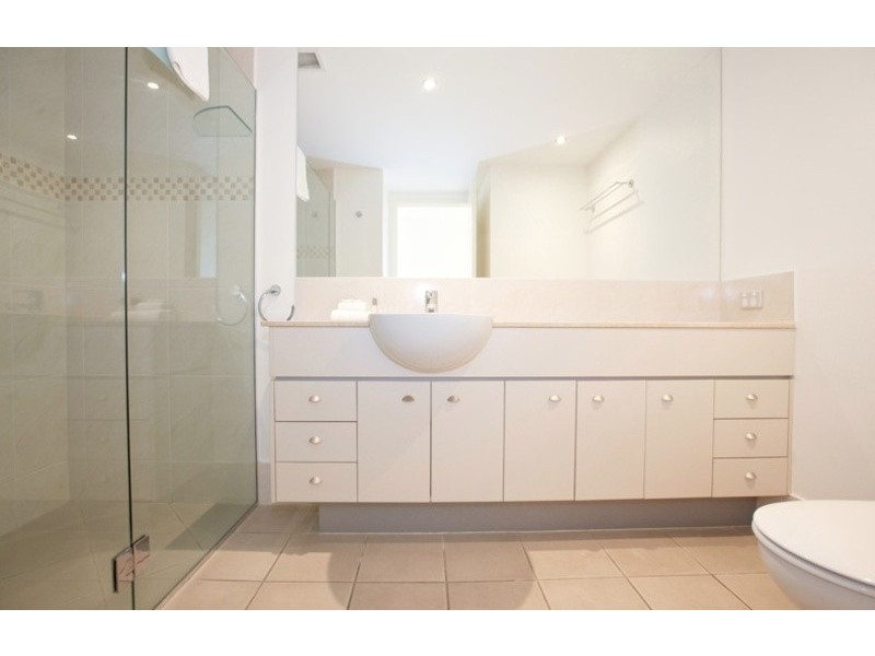 204/115 Bulcock St, Caloundra QLD 4551