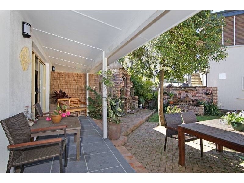 23 Reserve Drive, Bateau Bay NSW 2261