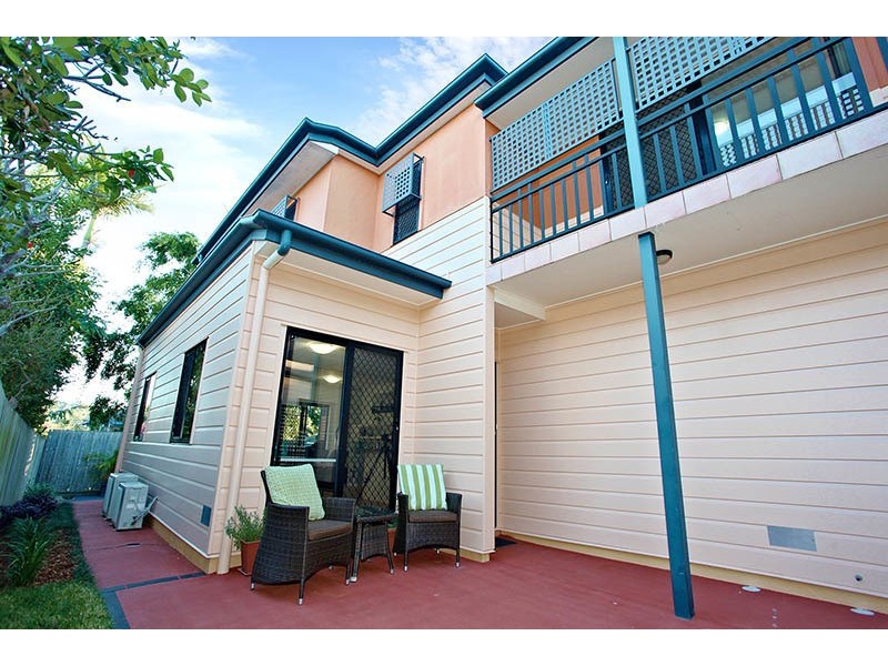 2/27  Hicks Street, Mount Gravatt East QLD 4122