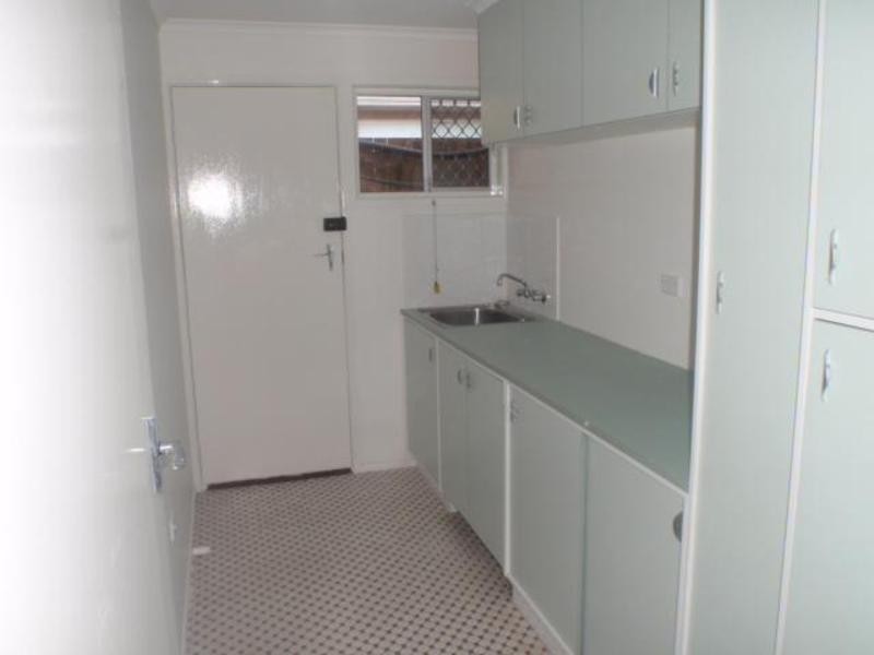 1/94 Imperial Parade, Labrador QLD 4215