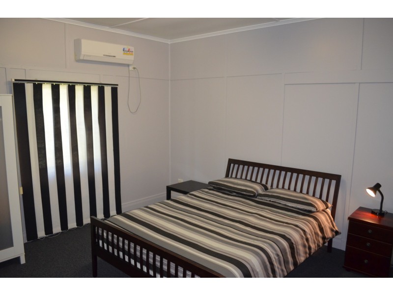 31 Kelman St, Taroom QLD 4420