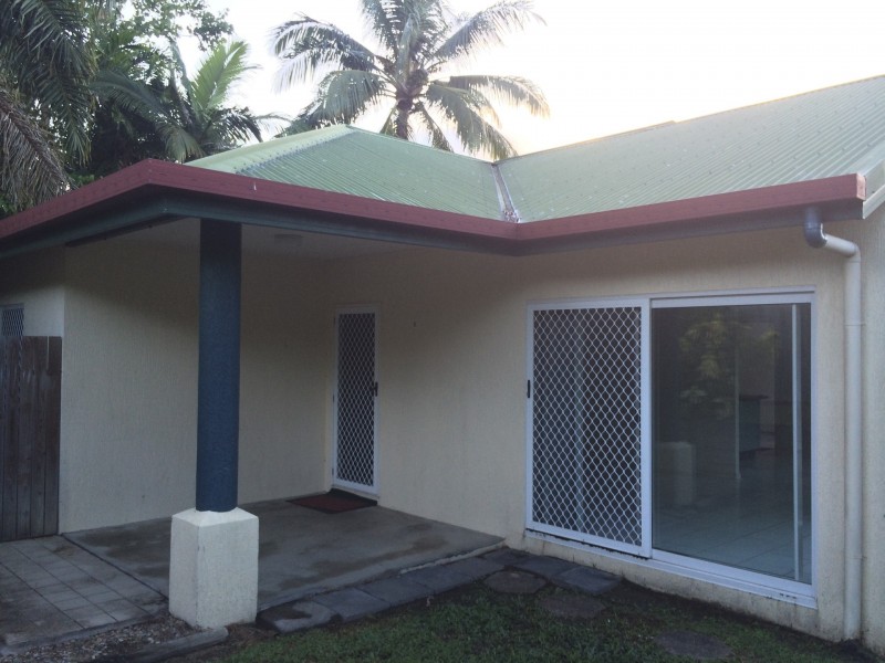 9 Lae Street, Trinity Beach QLD 4879