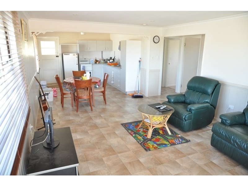 15 Gertrude Street, Gayndah QLD 4625