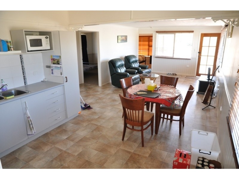 15 Gertrude Street, Gayndah QLD 4625