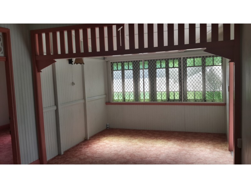 570 Sherwood Rd, Sherwood QLD 4075