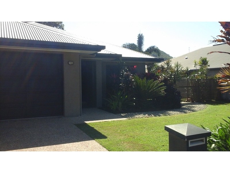 25 Angor Road, Trinity Park QLD 4879