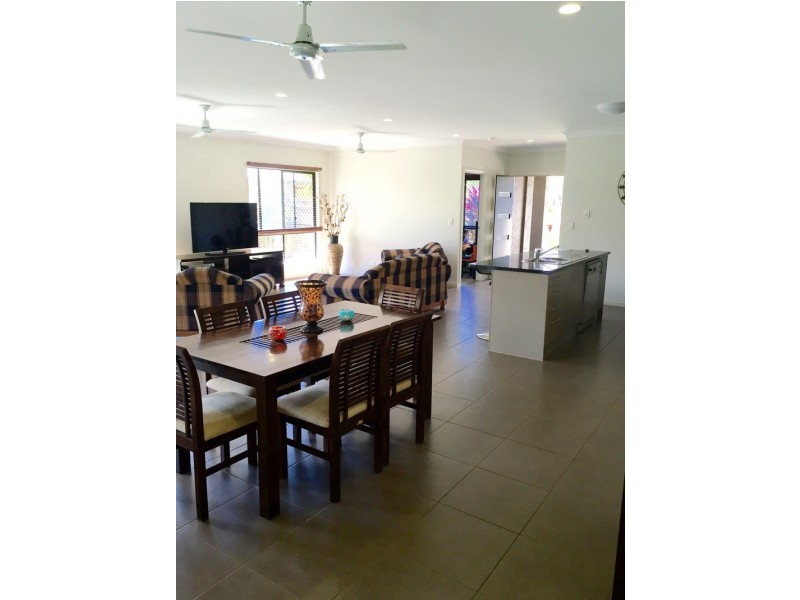 25 Angor Road, Trinity Park QLD 4879