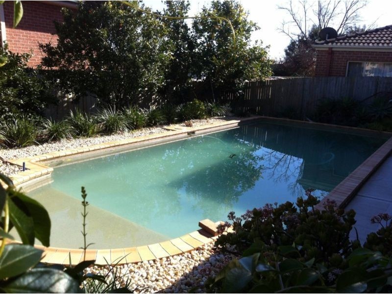 1 Lemongrass Pl, Quakers Hill NSW 2763