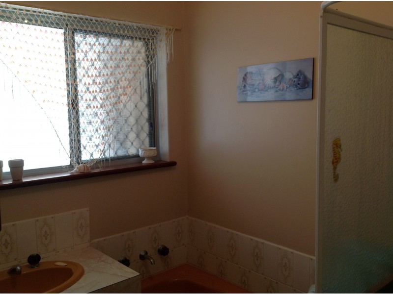 22 Henniker Way, Koondoola WA 6064