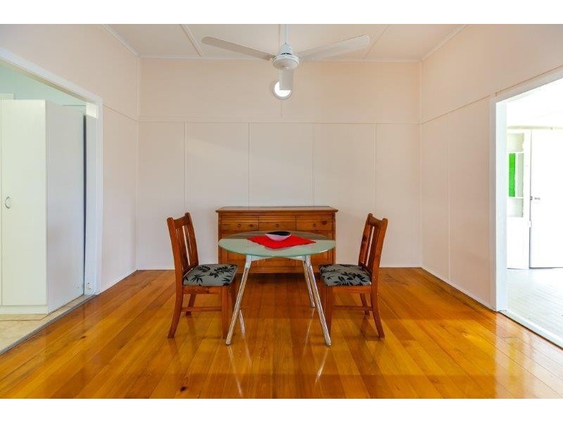 29  Edward St, Berserker QLD 4701