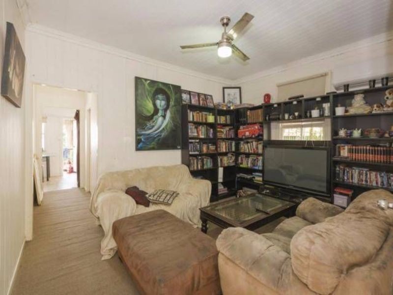 8 Hipwood St, Spring Hill QLD 4000