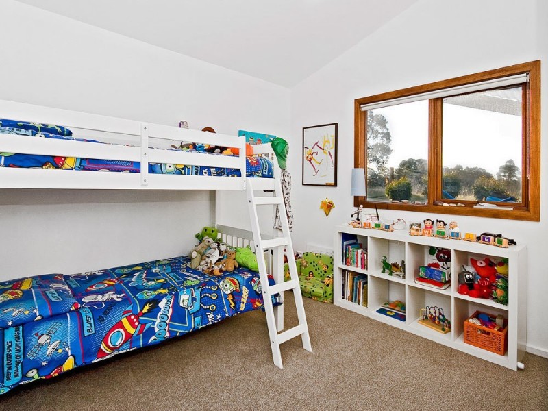 18 Falcon Grove, Metung VIC 3904