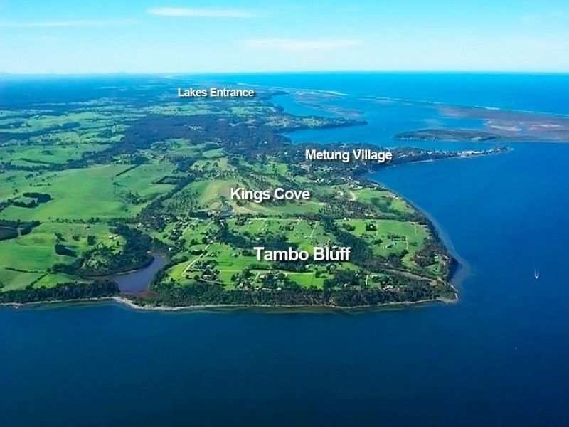 18 Falcon Grove, Metung VIC 3904