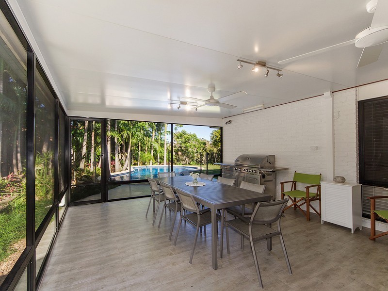 13 Peppertree Circuit, Robina QLD 4226