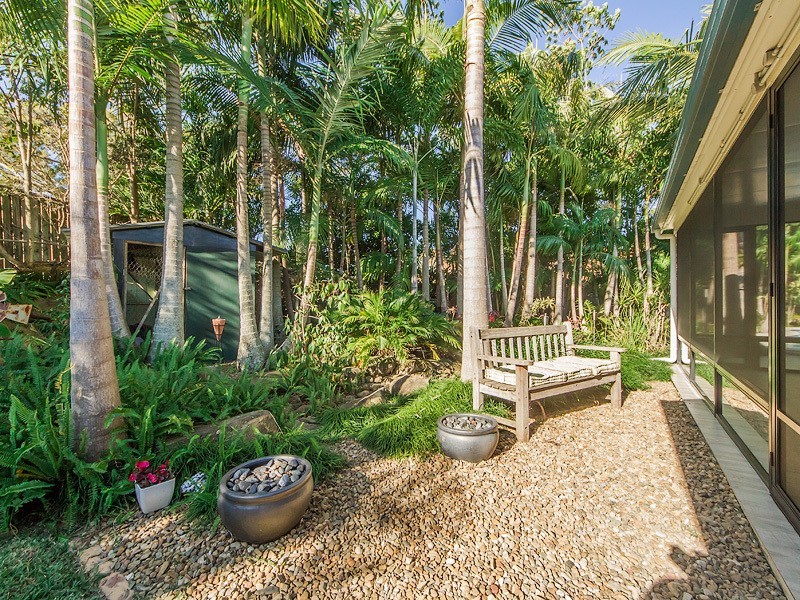 13 Peppertree Circuit, Robina QLD 4226