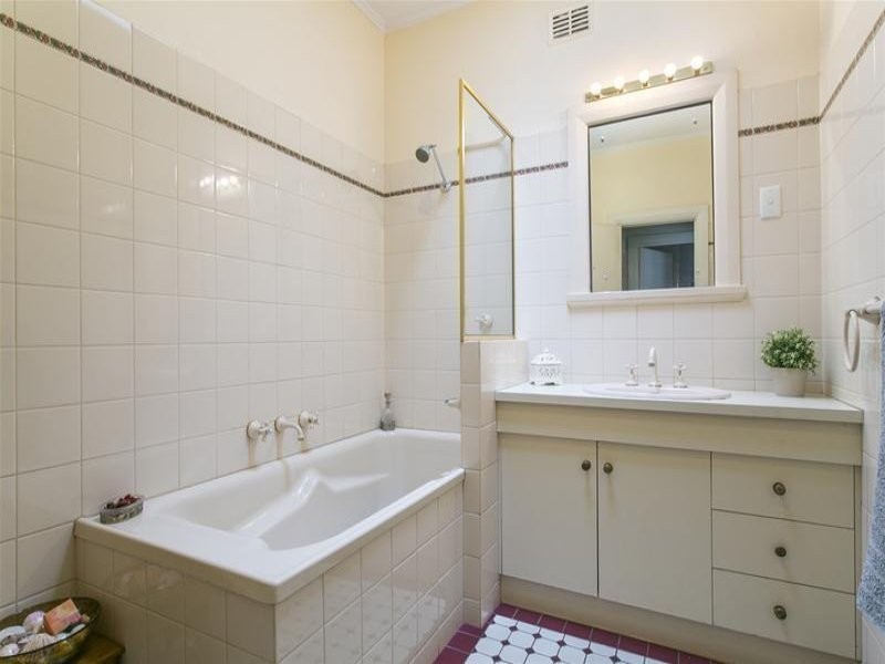 3 Elm Terrace, Glenelg North SA 5045