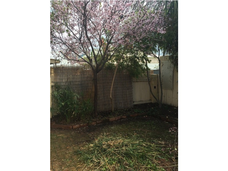 2 Sanders Place, Adelaide SA 5000