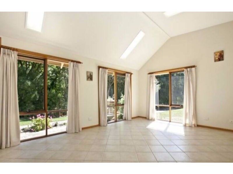 19 Old Norton Summit Rd, Teringie SA 5072